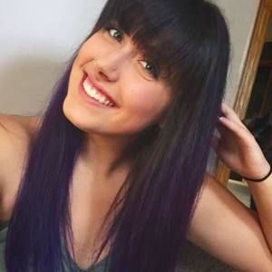 Meet your Posher, Cassie